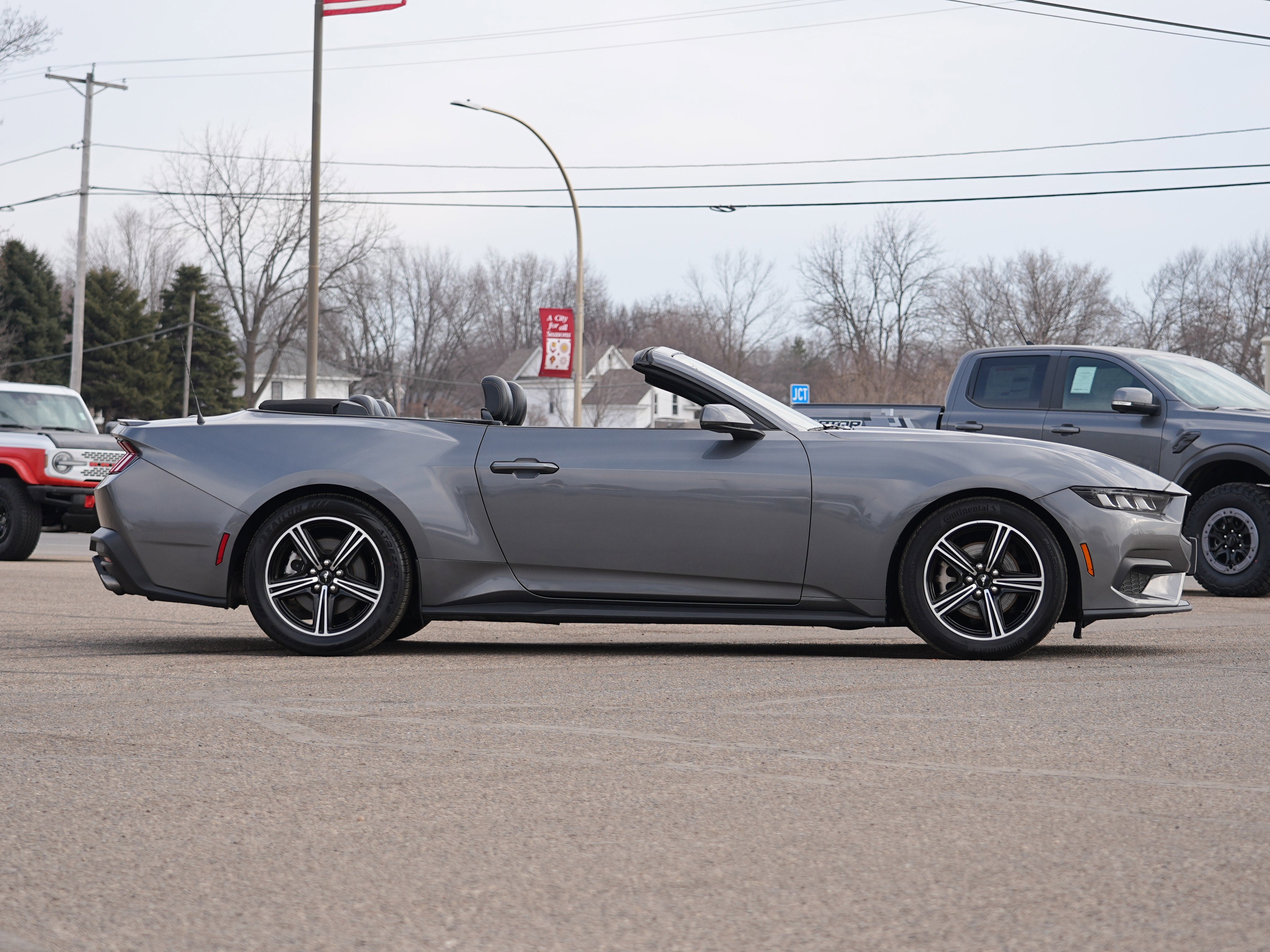 2024 Ford Mustang EcoBoost Premium