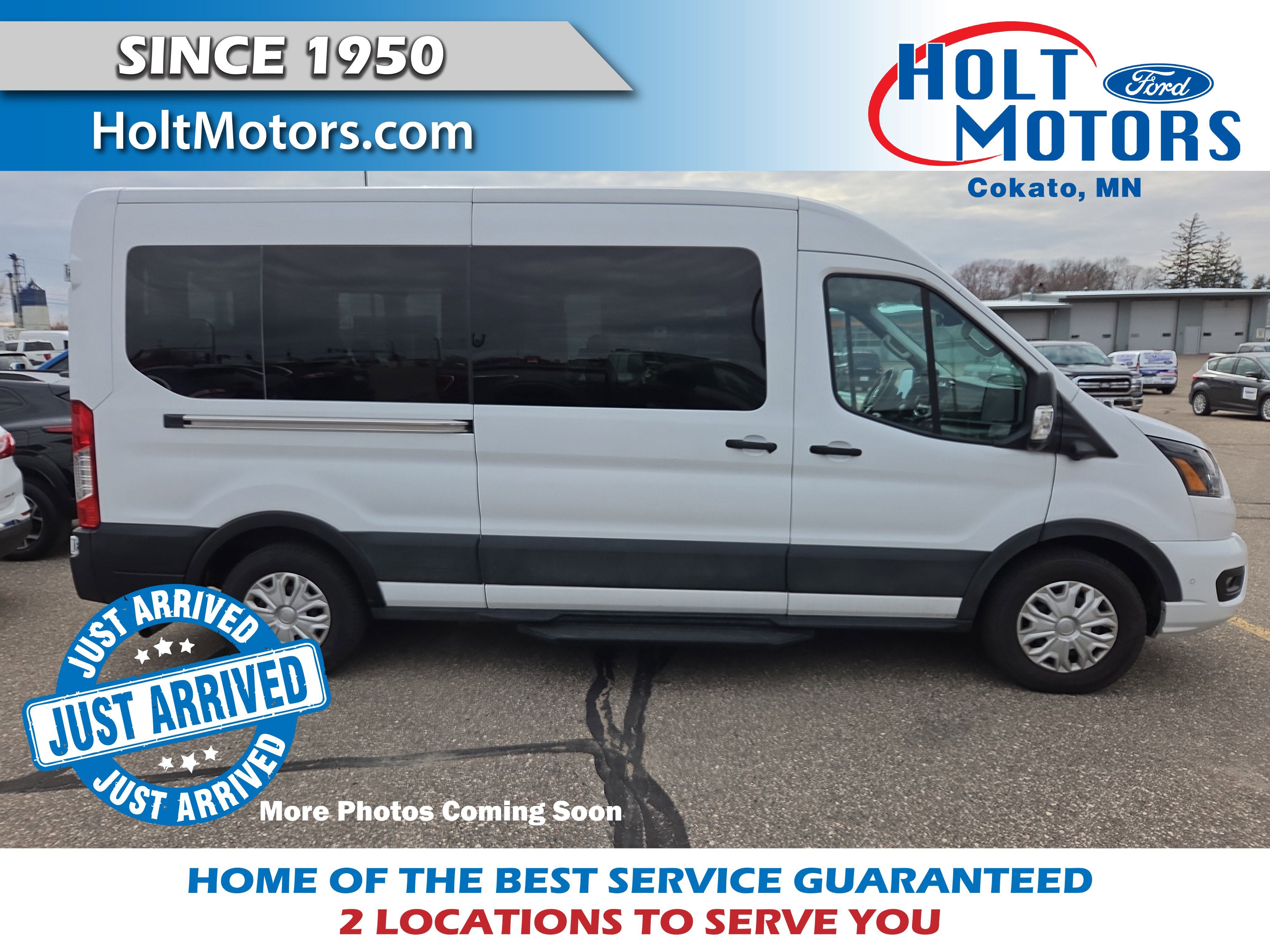 2023 Ford Transit Passenger Wagon XLT