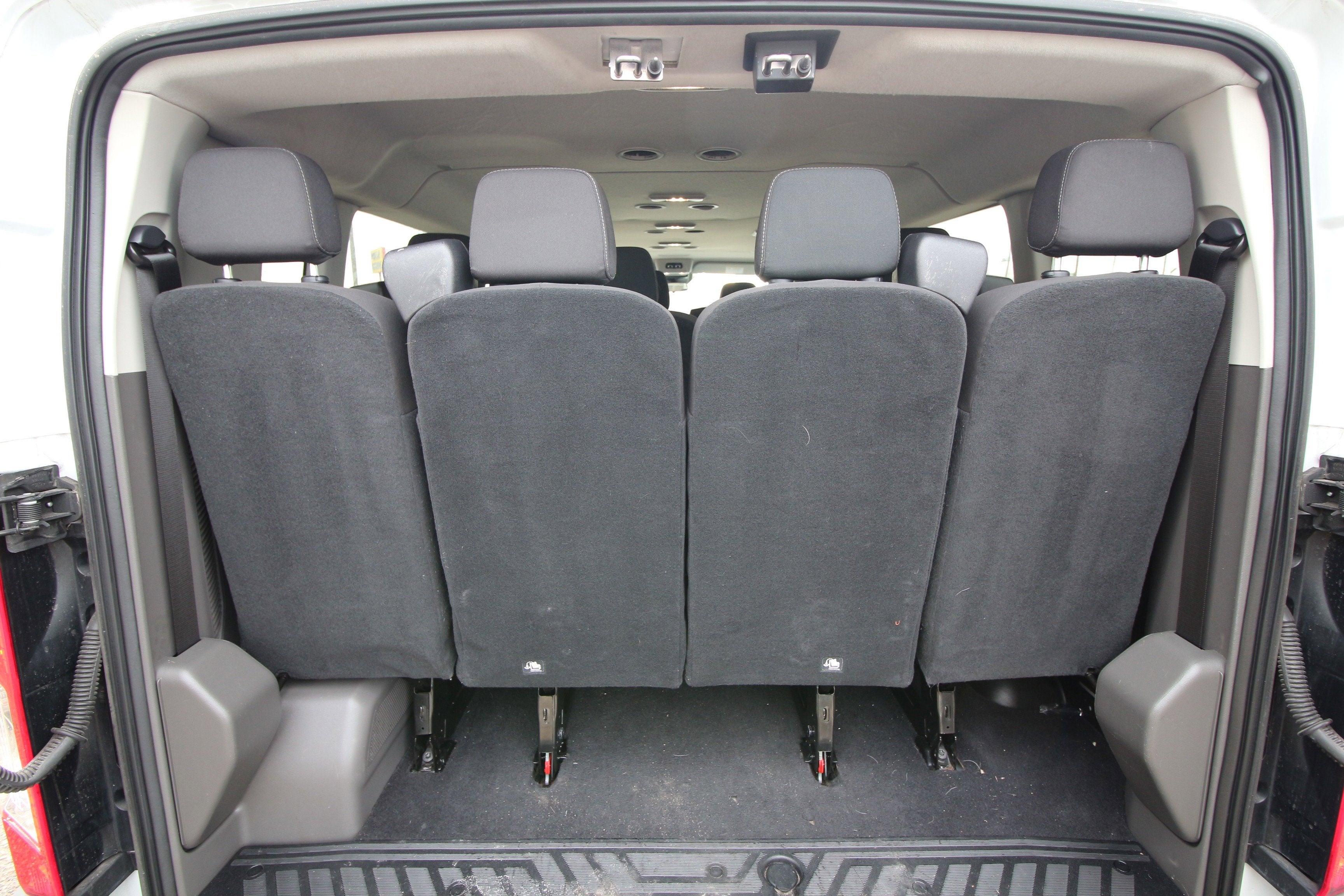 2023 Ford Transit Passenger Wagon XLT