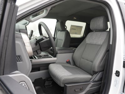 2026 Ford Super Duty F-550 DRW XLT