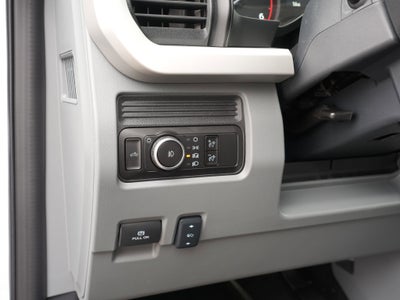 2026 Ford Super Duty F-550 DRW XLT