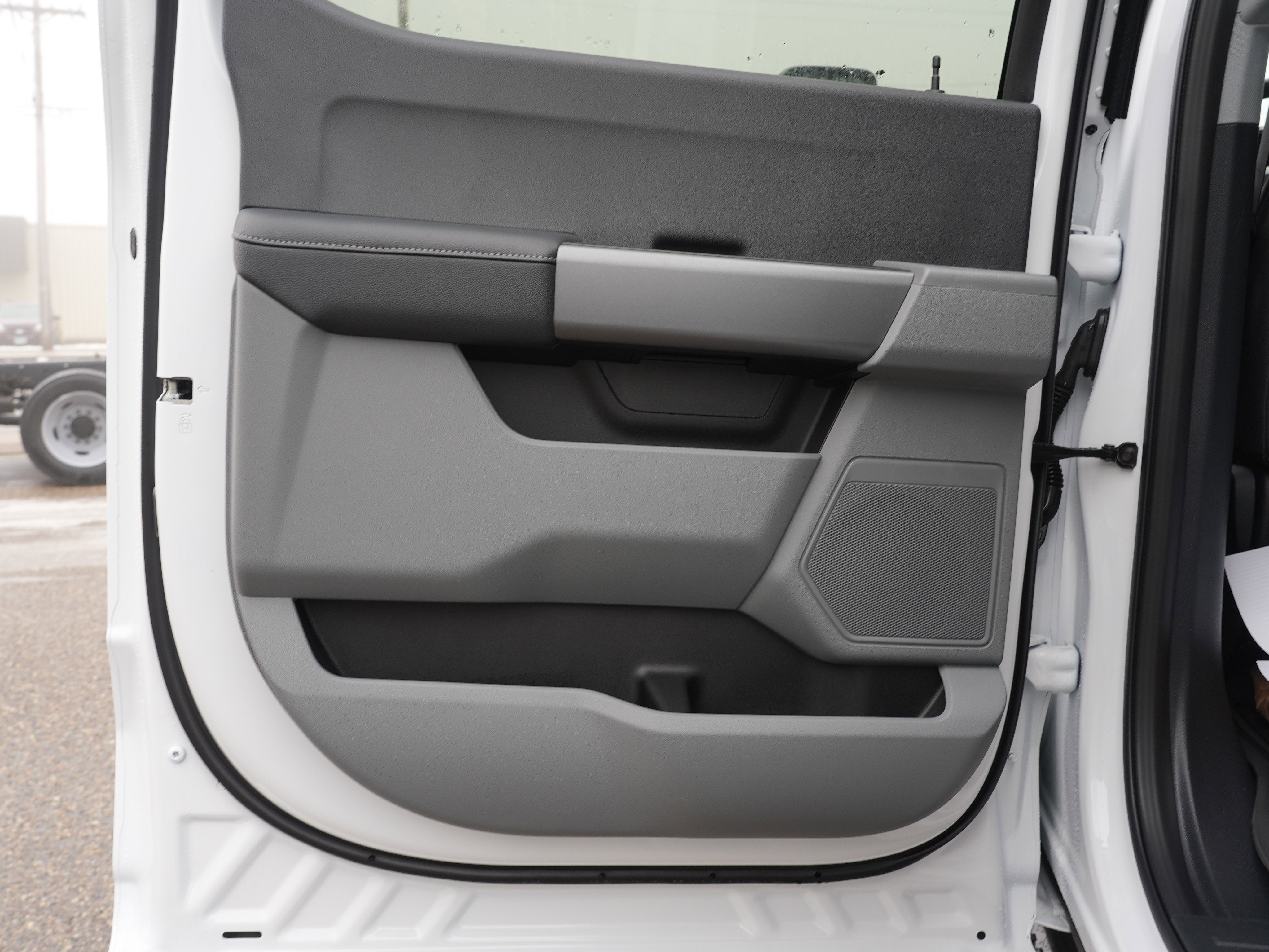 2026 Ford Super Duty F-550 DRW XLT