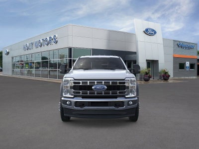 2026 Ford Super Duty F-550 DRW XLT