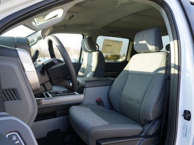 2026 Ford Super Duty F-550 DRW XLT