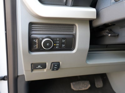 2026 Ford Super Duty F-550 DRW XLT