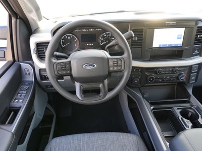 2026 Ford Super Duty F-550 DRW XLT