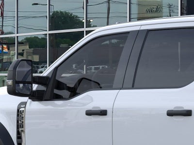 2026 Ford Super Duty F-550 DRW XLT