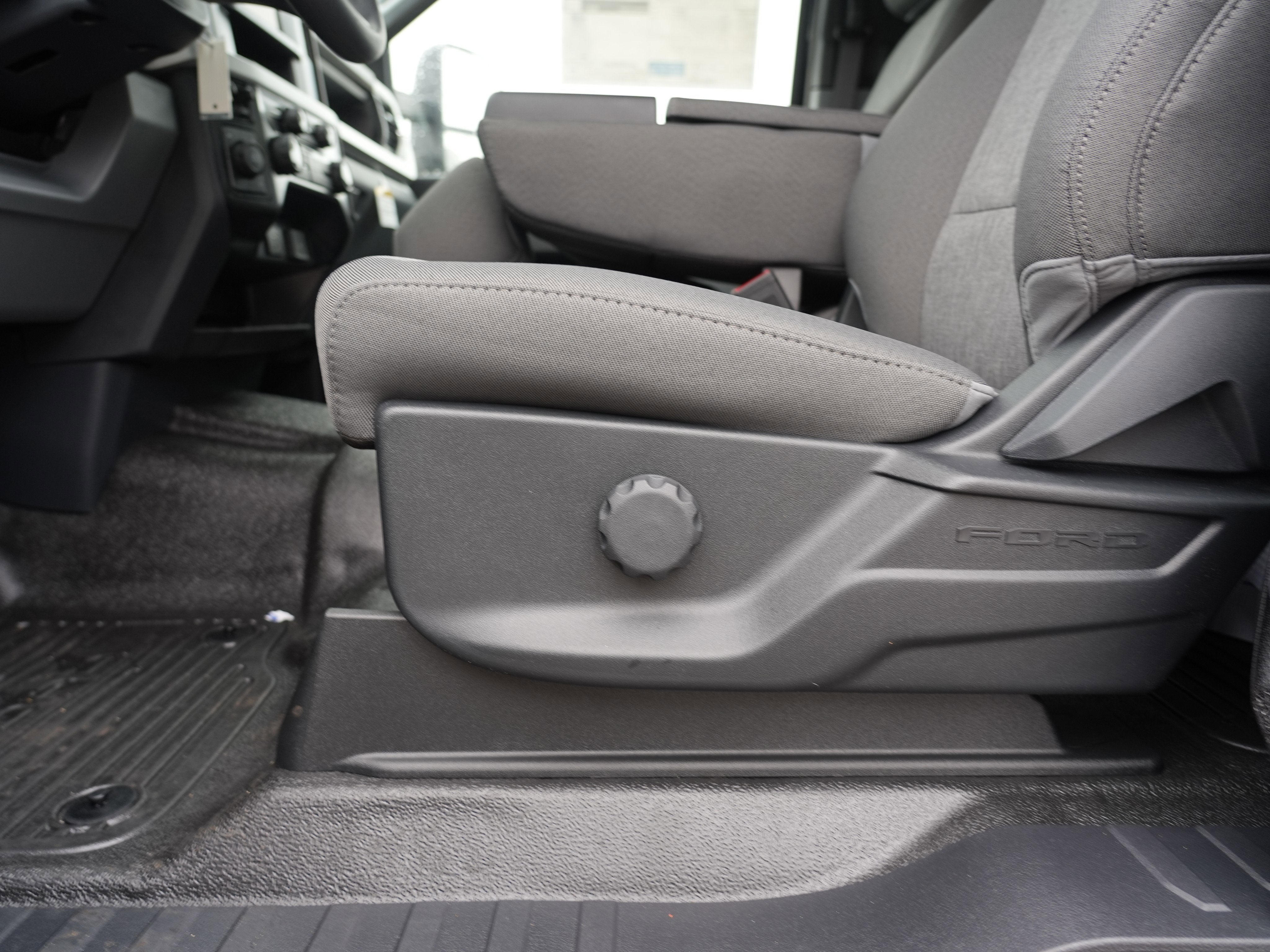 2026 Ford Super Duty F-450 DRW XL