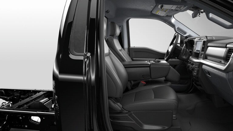 2026 Ford Super Duty F-600 DRW XLT