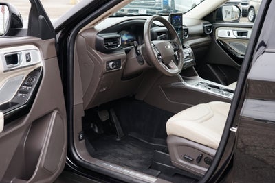 2022 Ford Explorer Platinum