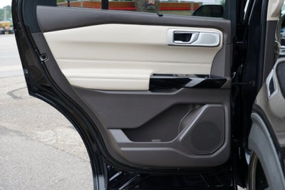 2022 Ford Explorer Platinum