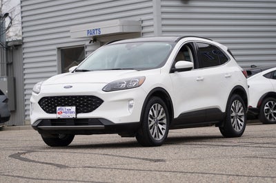 2022 Ford Escape Titanium