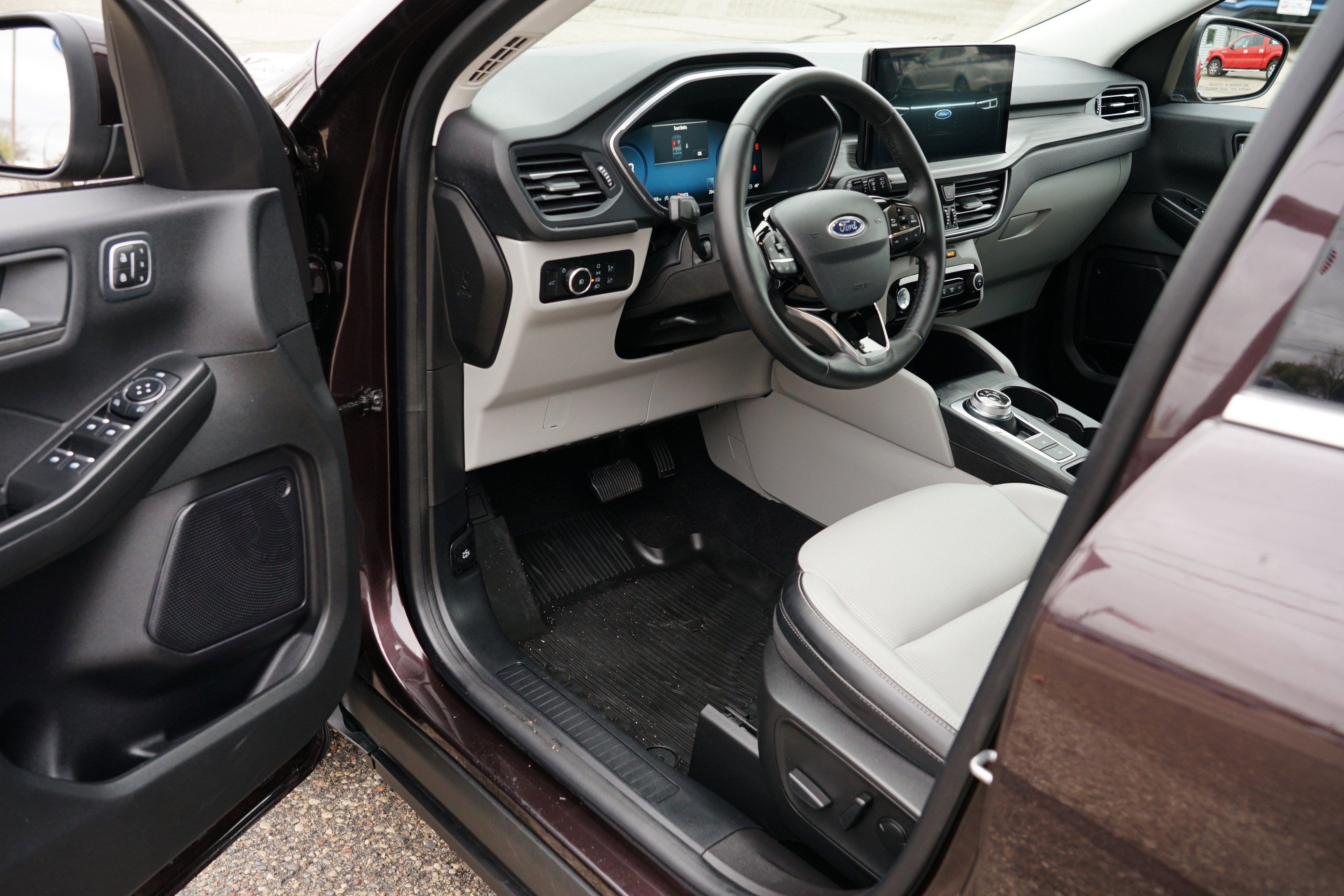 2023 Ford Escape Platinum