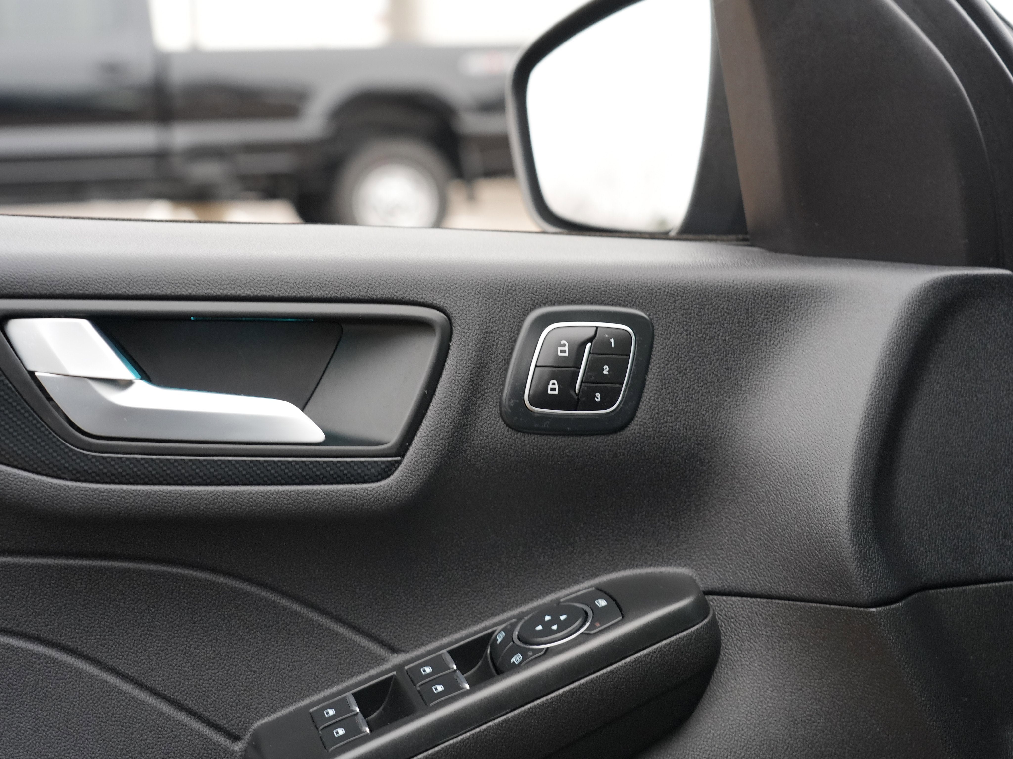 2024 Ford Escape ST-Line Elite