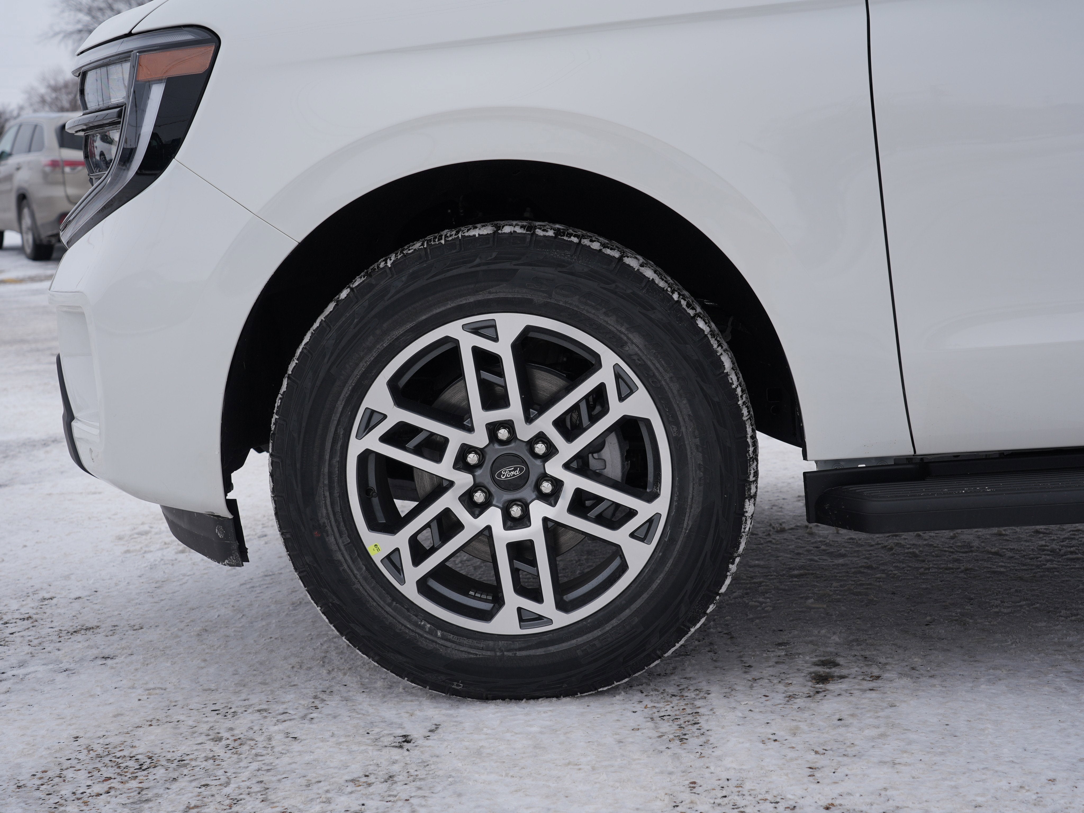 2026 Ford Expedition Active