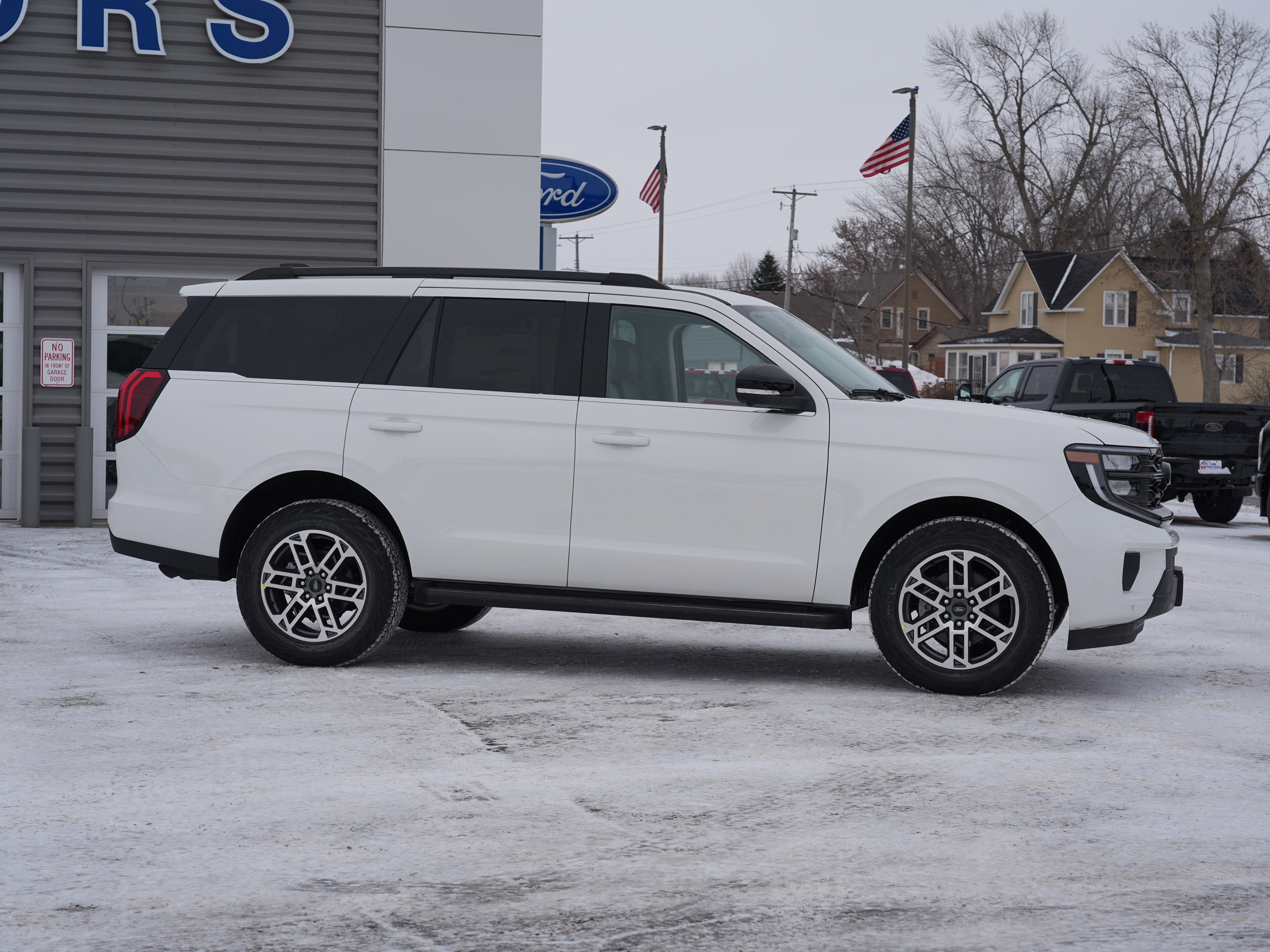 2026 Ford Expedition Active