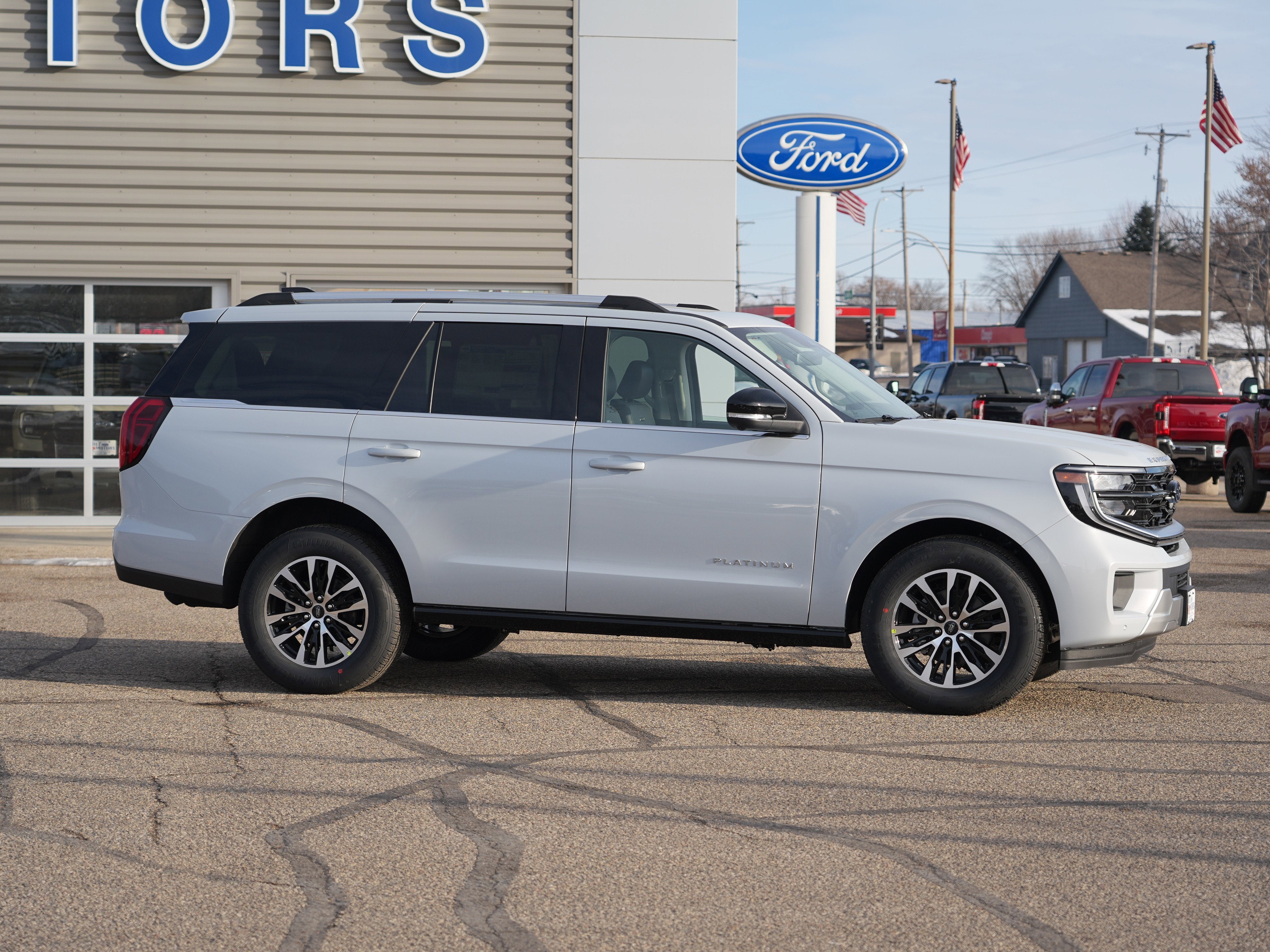 2025 Ford Expedition Platinum
