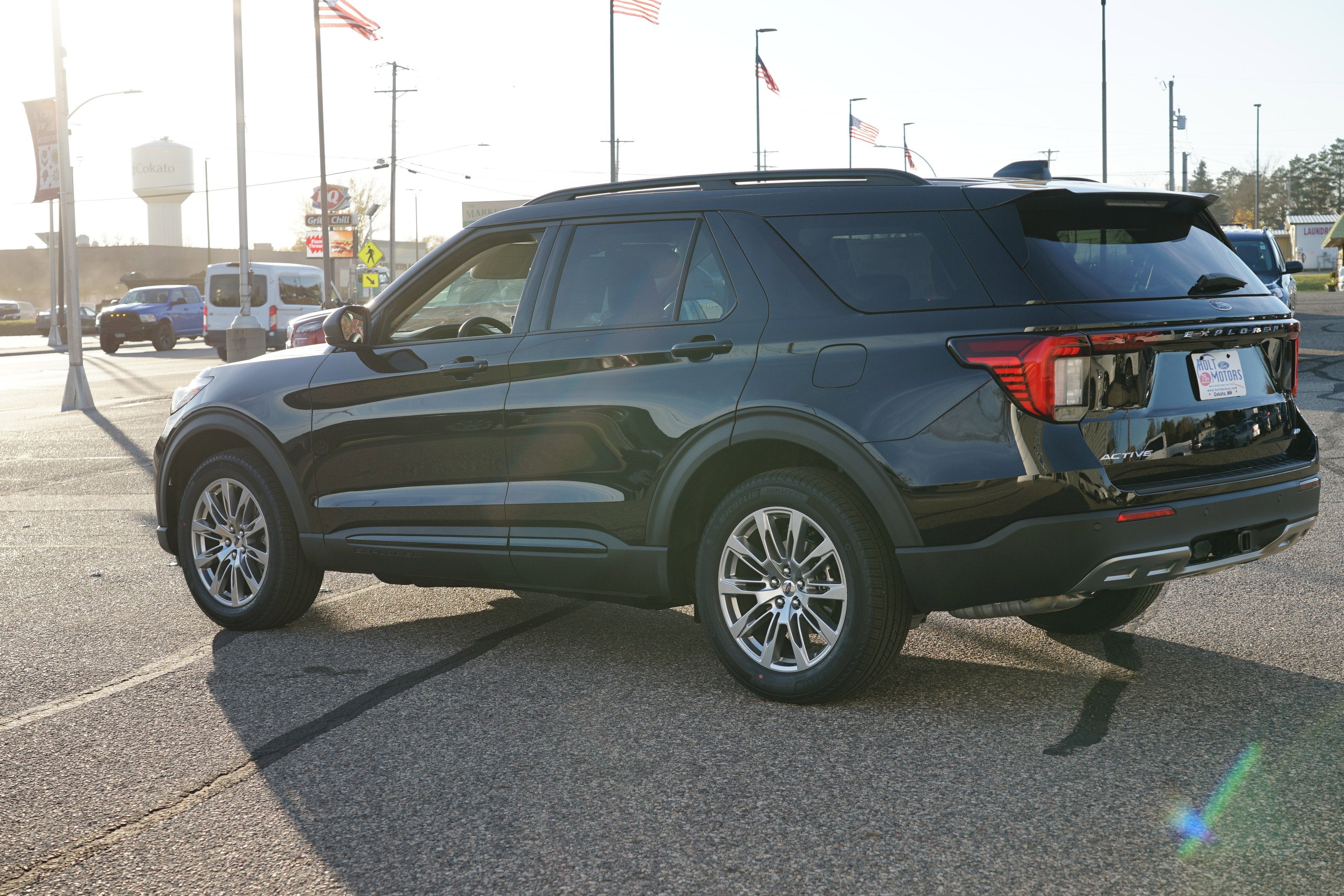 2026 Ford Explorer Active w/200A Pkg