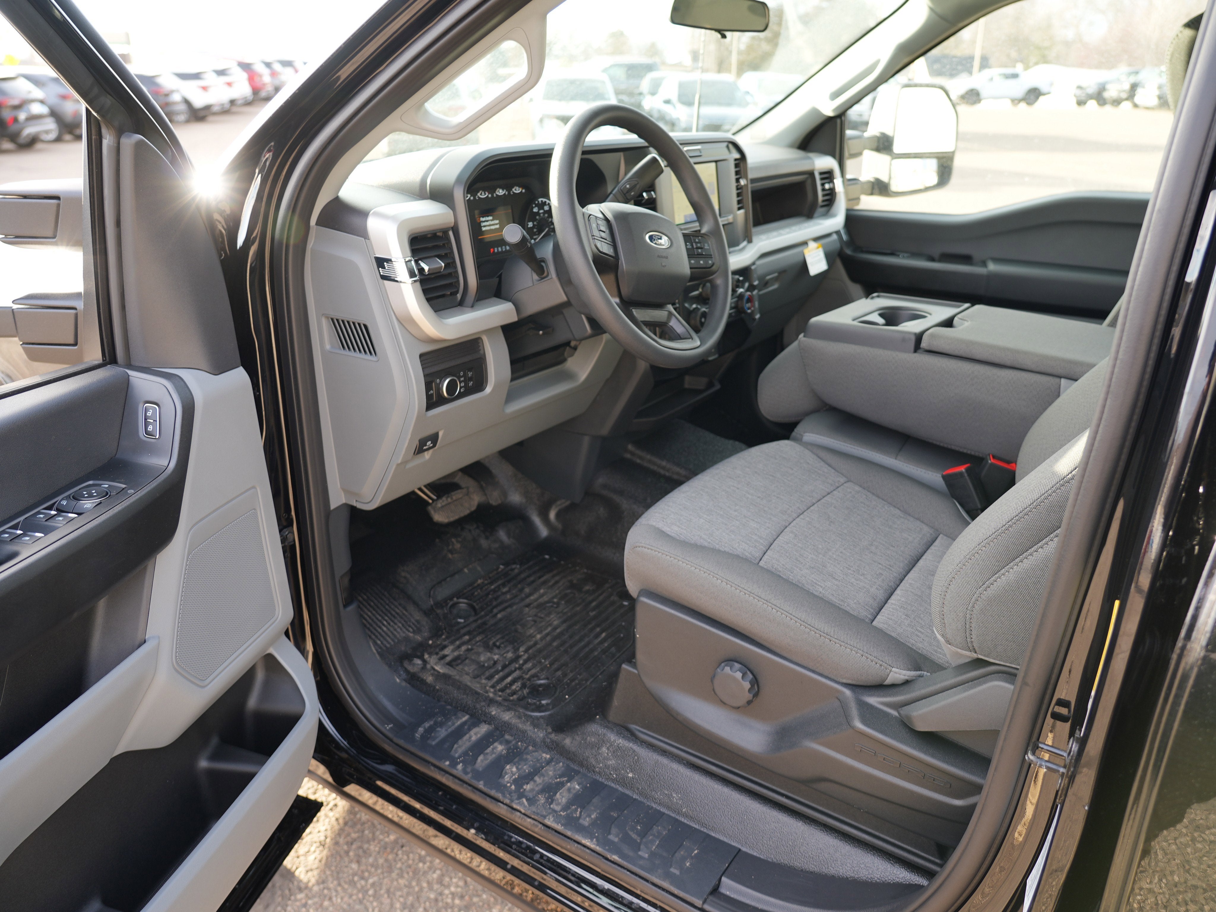 2026 Ford Super Duty F-350 SRW XL