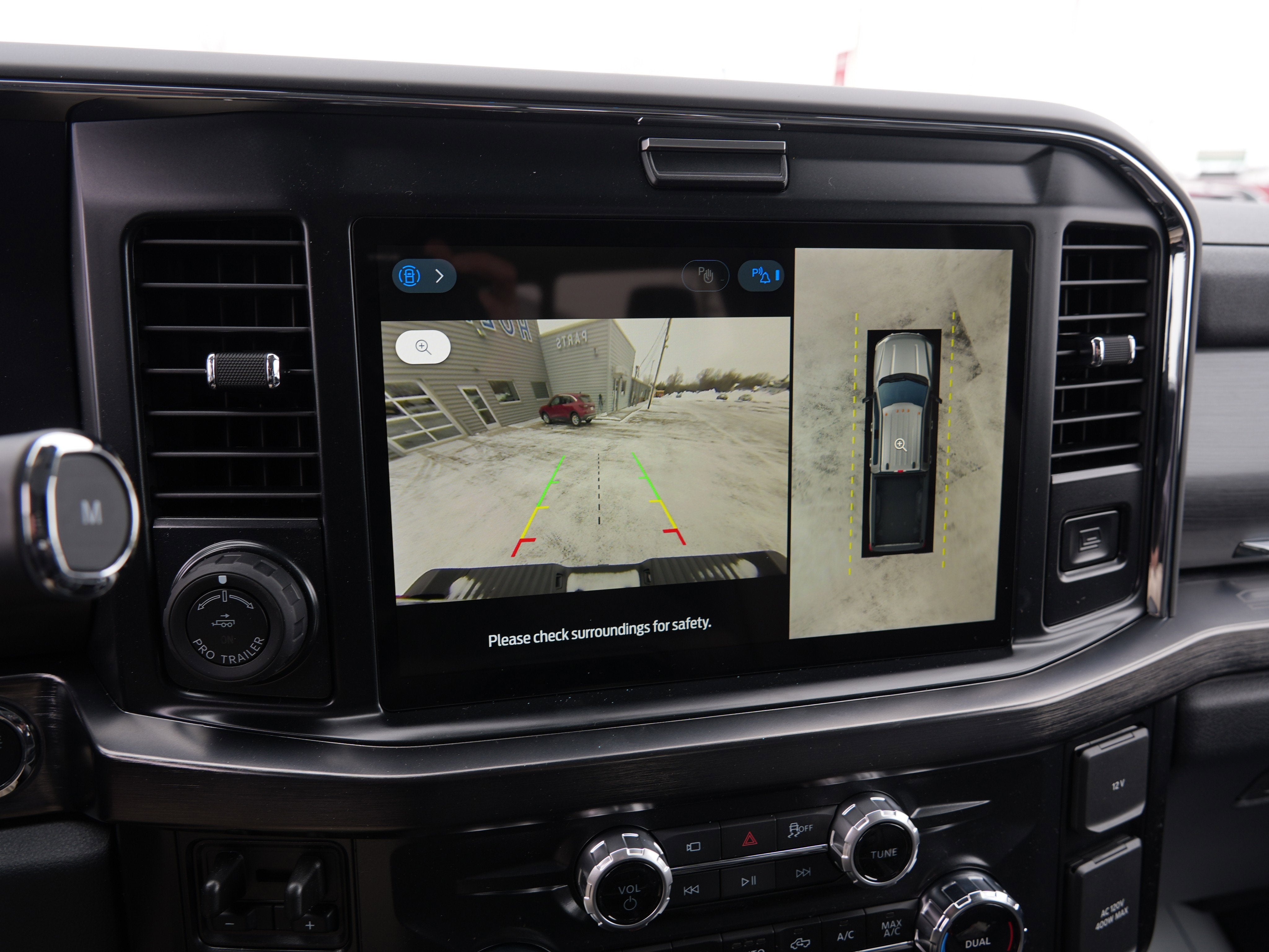 2026 Ford Super Duty F-350 SRW LARIAT