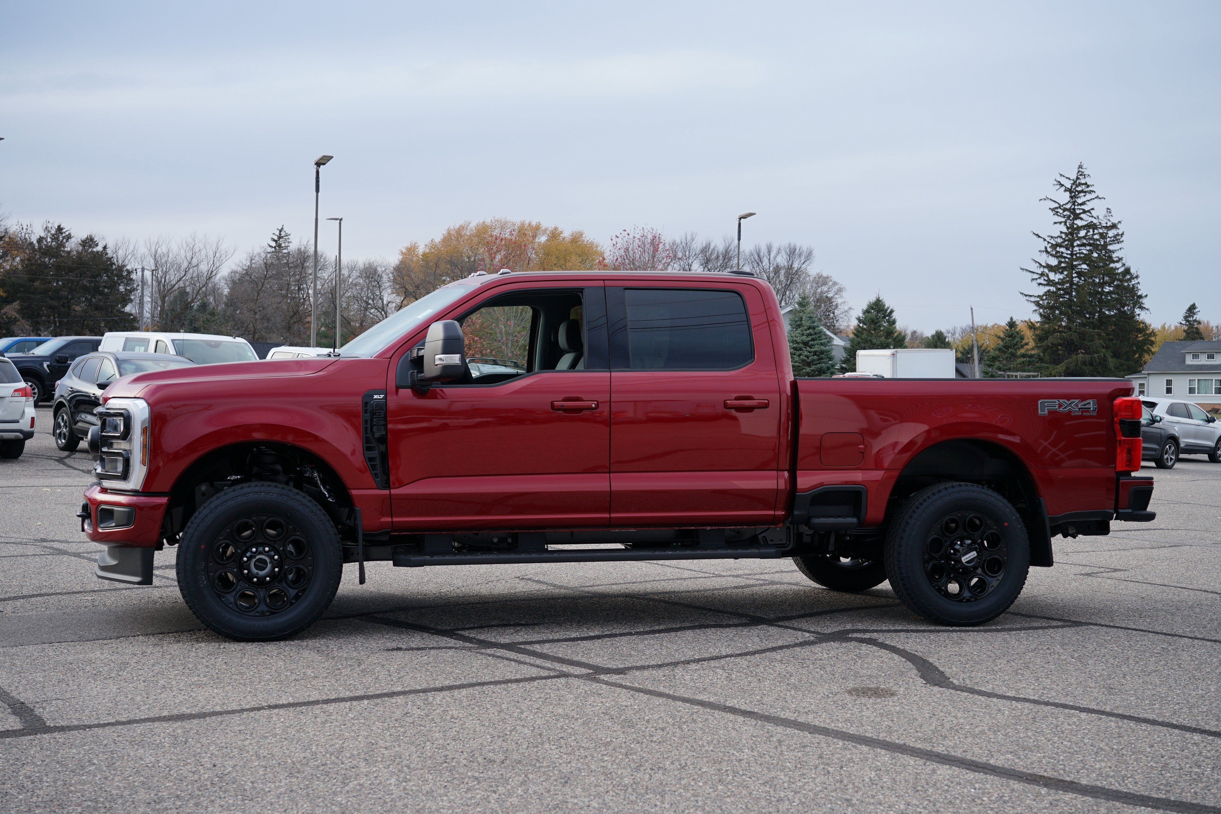 2026 Ford Super Duty F-350 SRW XLT