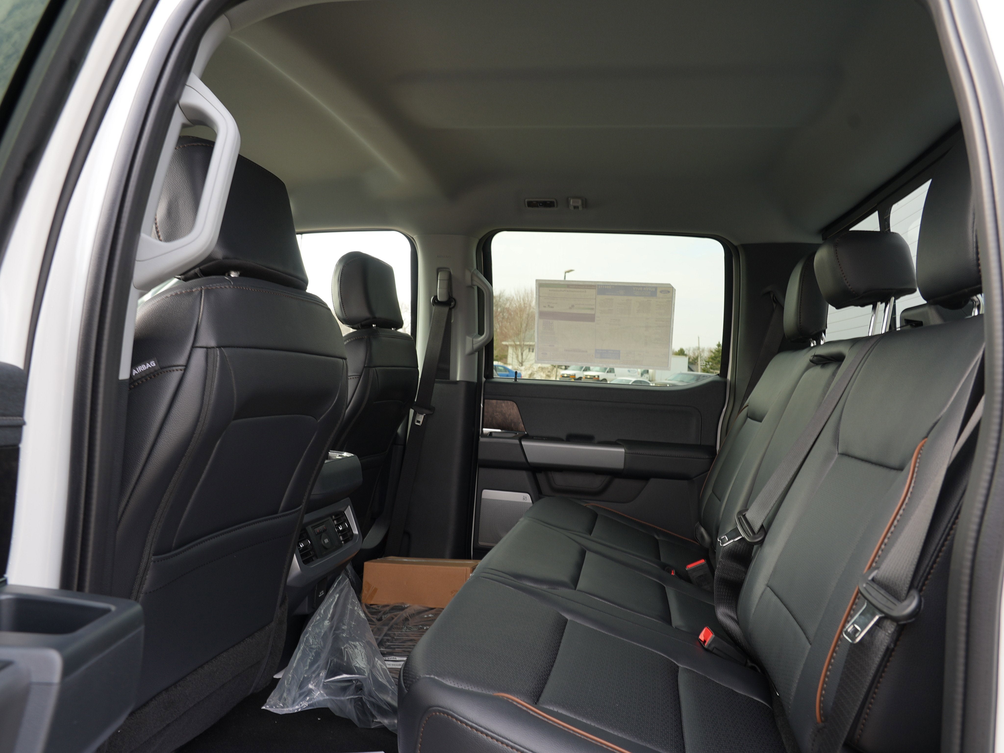 2026 Ford Super Duty F-350 SRW LARIAT