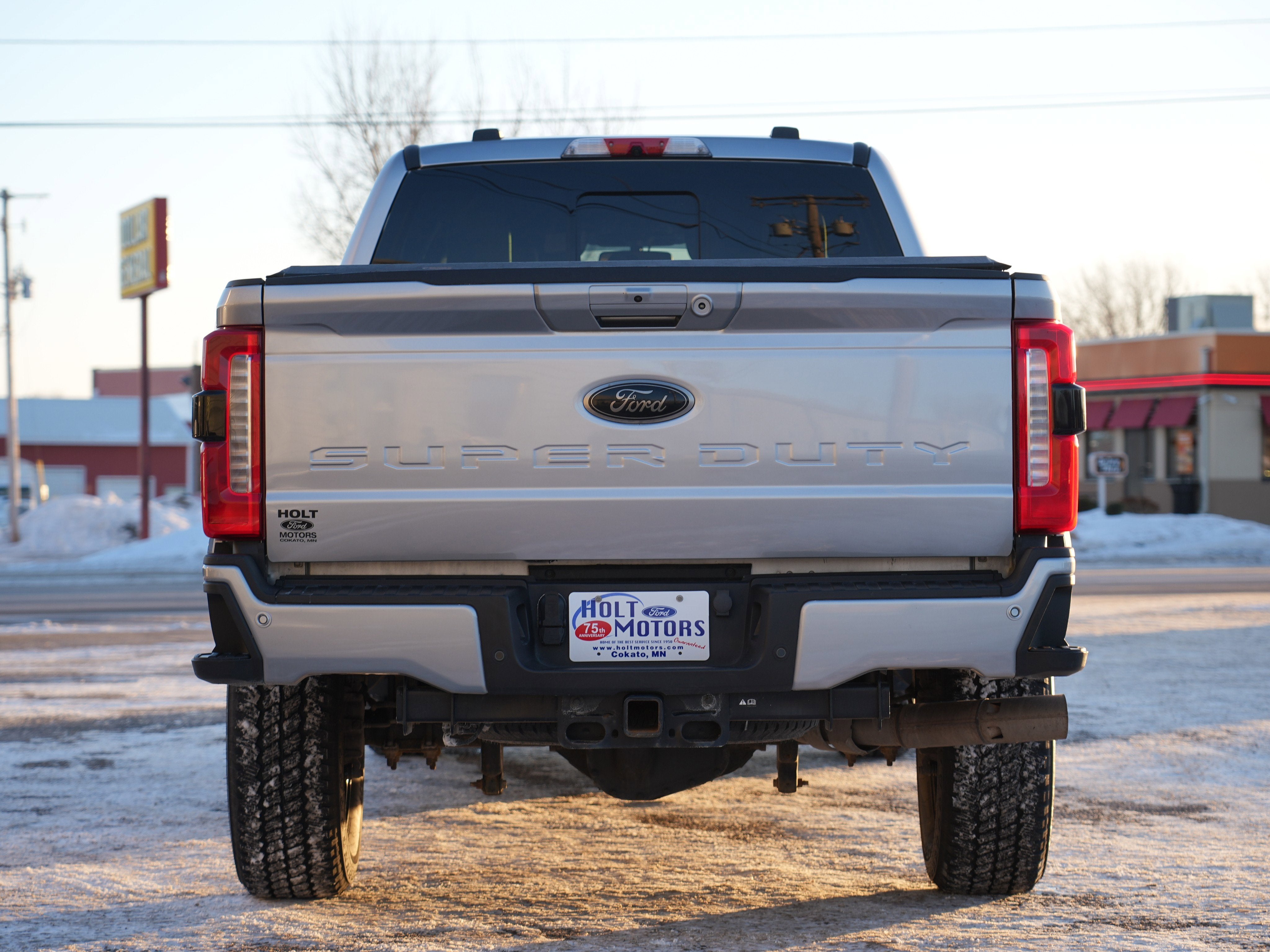 2024 Ford Super Duty F-350 SRW LARIAT