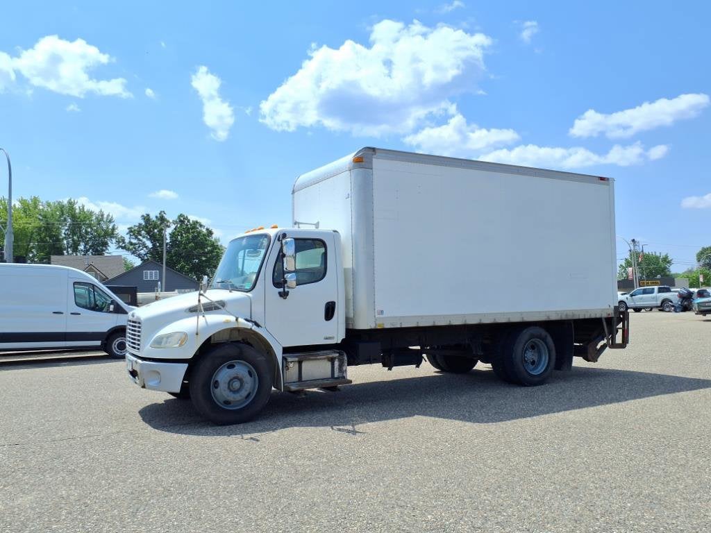 2006 Freightliner M2 Base