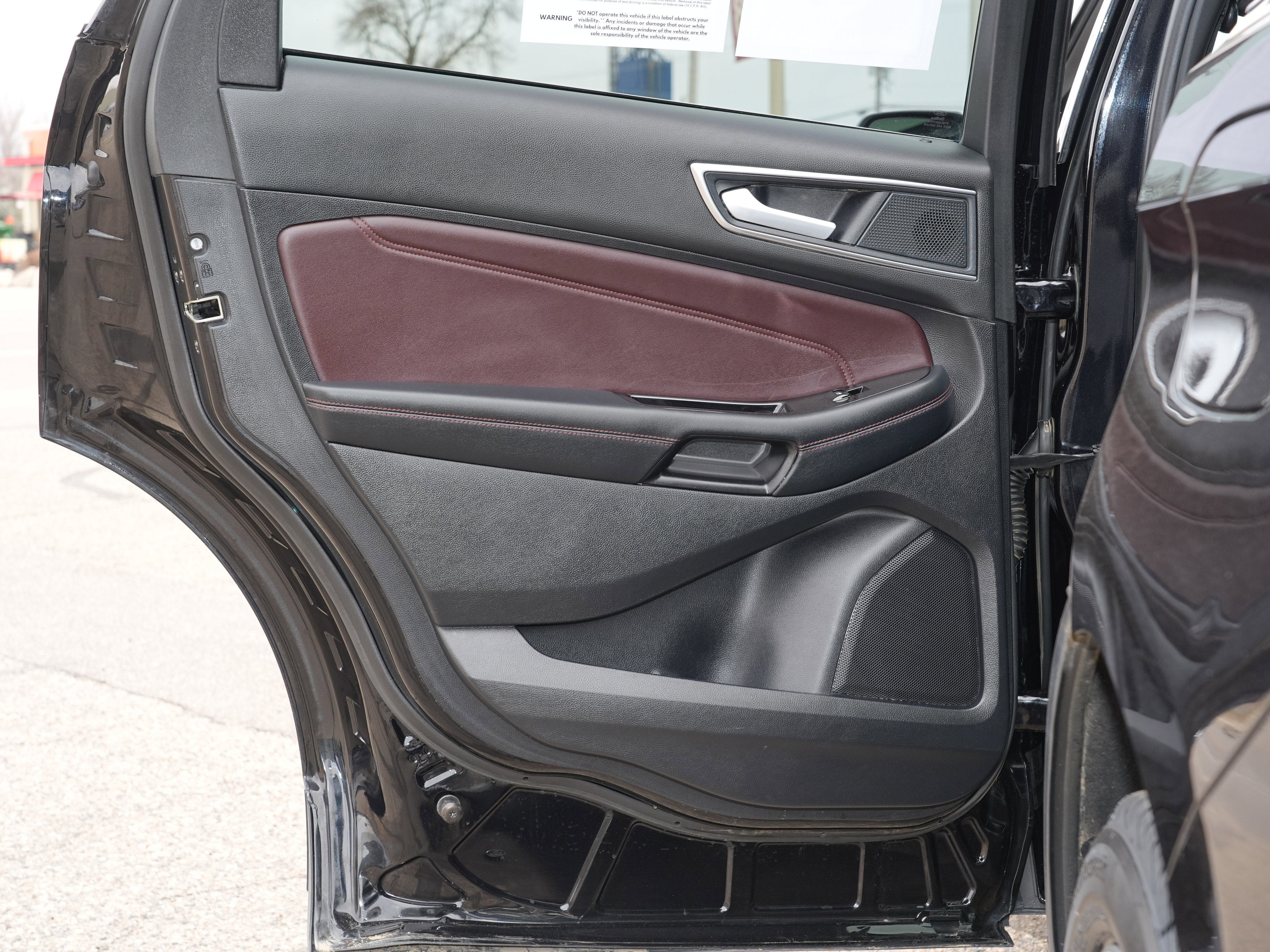 2020 Ford Edge Titanium