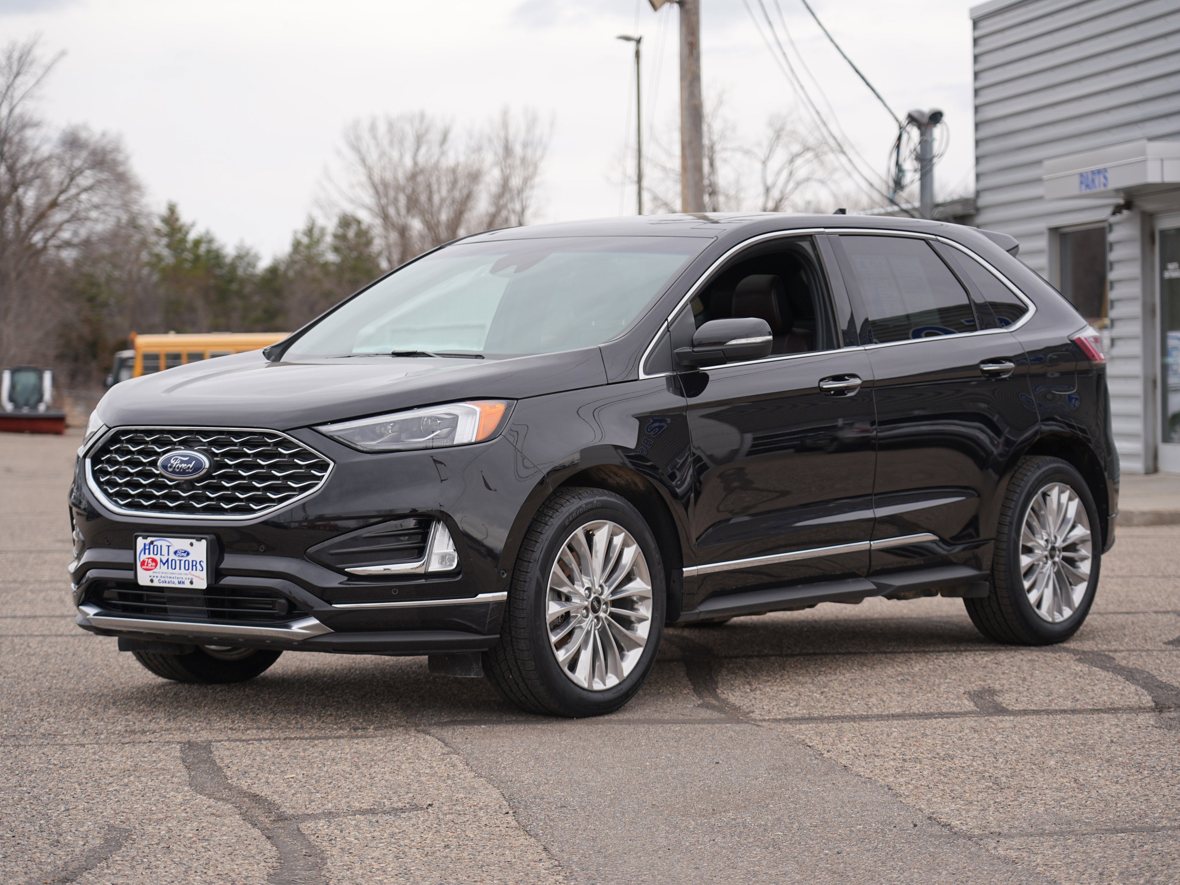 2020 Ford Edge Titanium