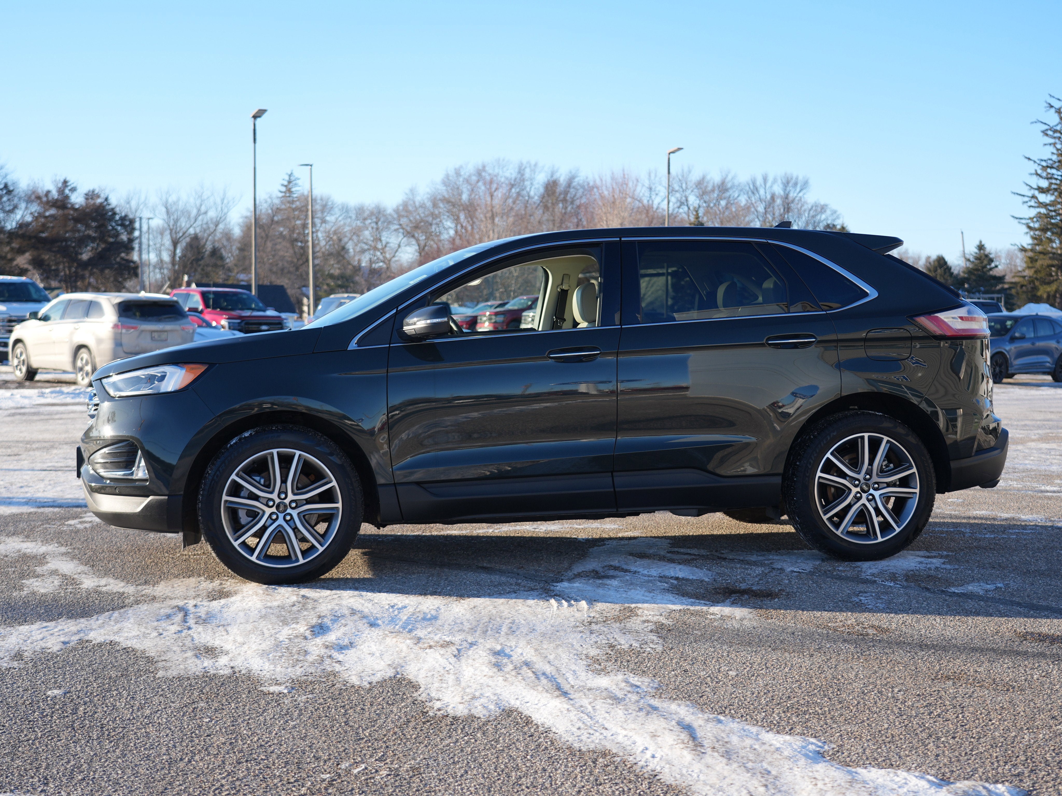 2024 Ford Edge Titanium