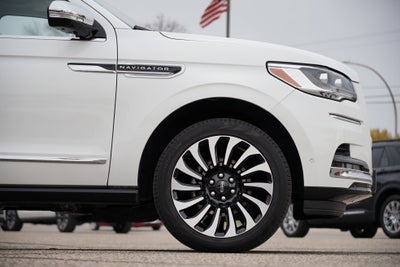 2024 Lincoln Navigator L Black Label