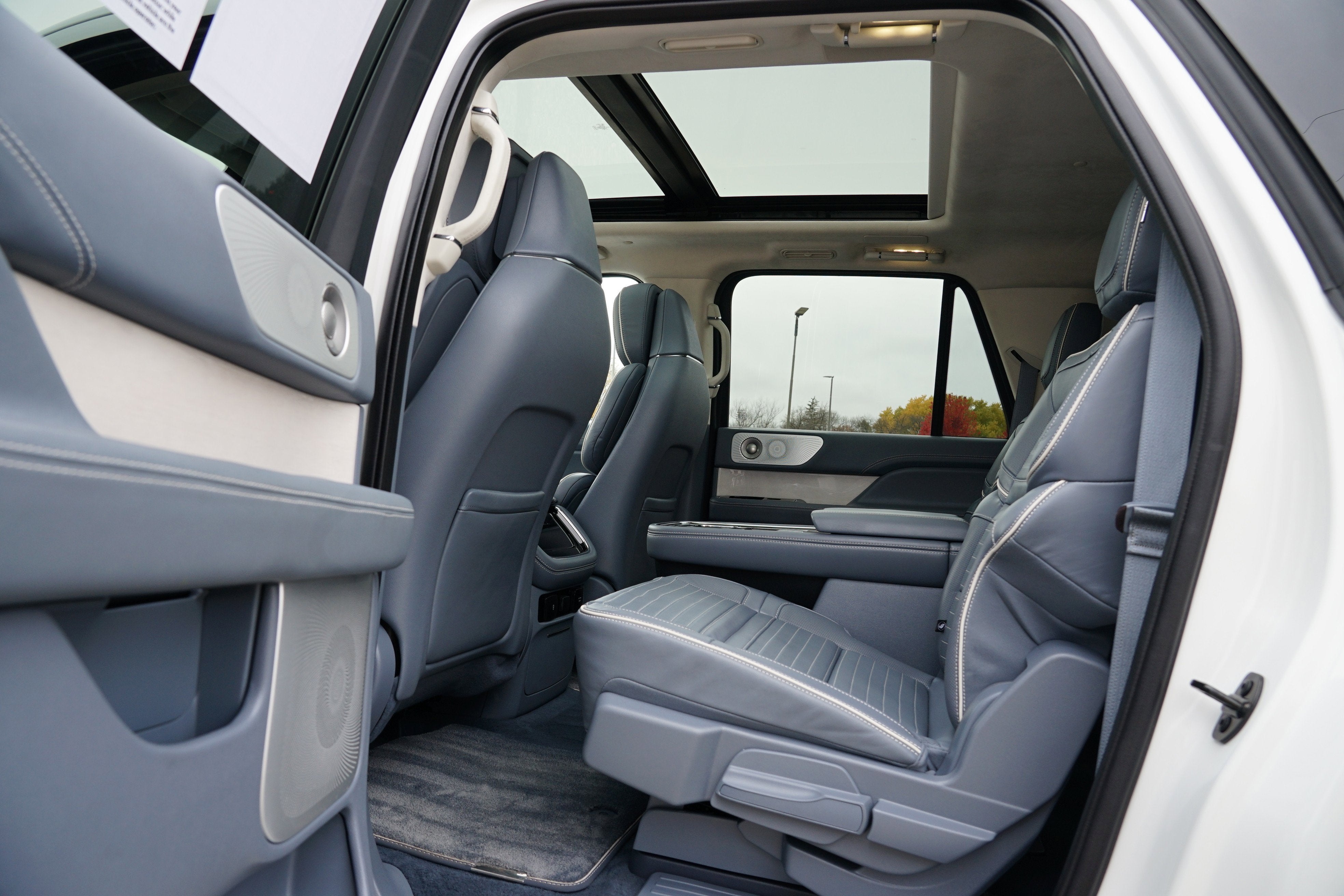 2024 Lincoln Navigator L Black Label