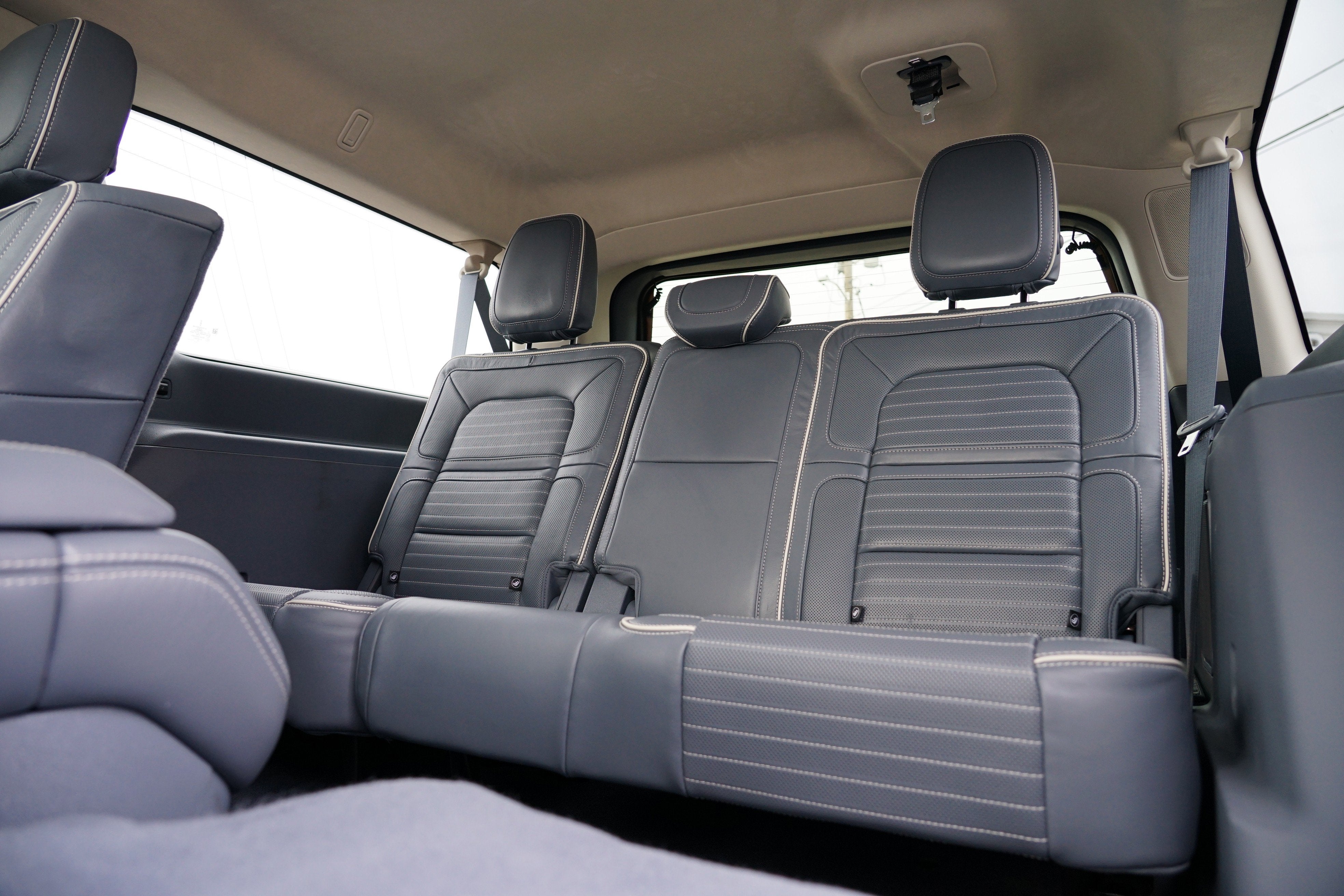 2024 Lincoln Navigator L Black Label