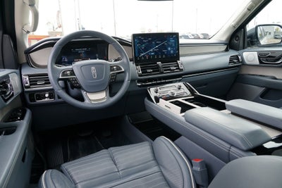 2024 Lincoln Navigator L Black Label