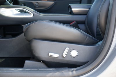 2024 Lincoln Nautilus Reserve