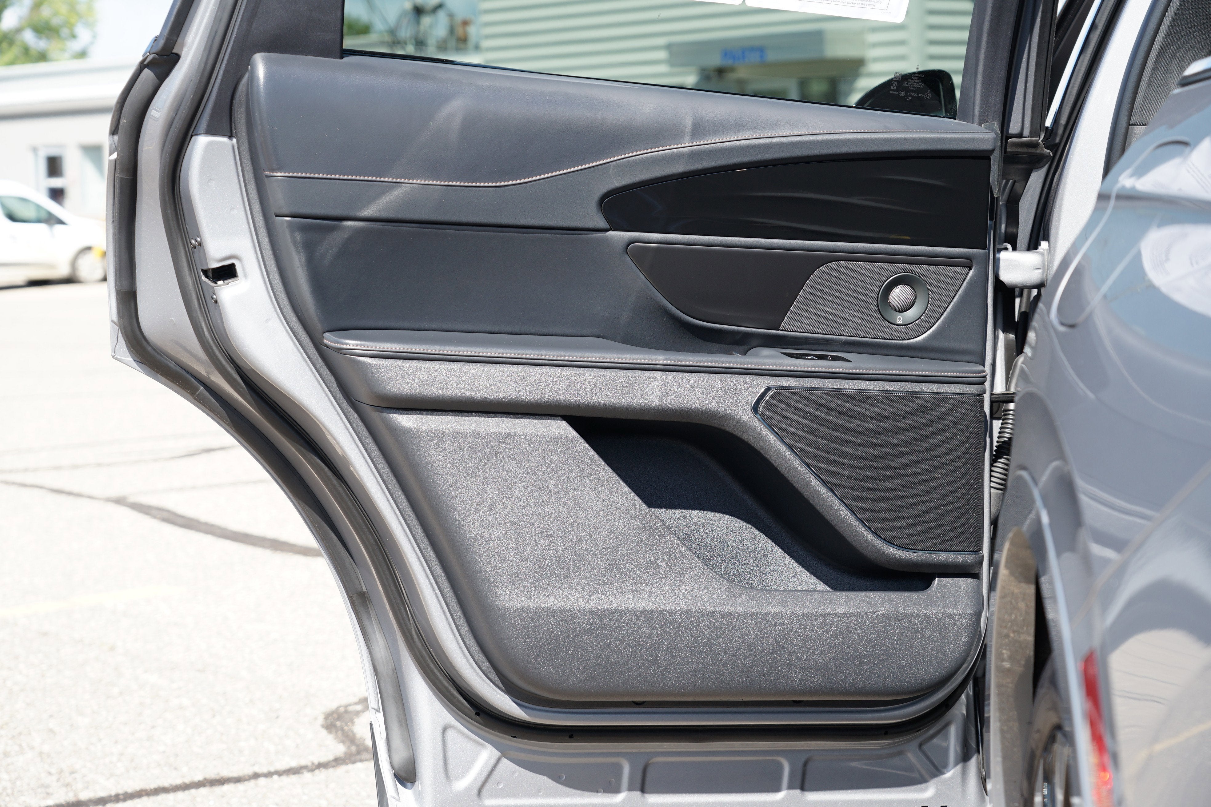 2024 Lincoln Nautilus Reserve