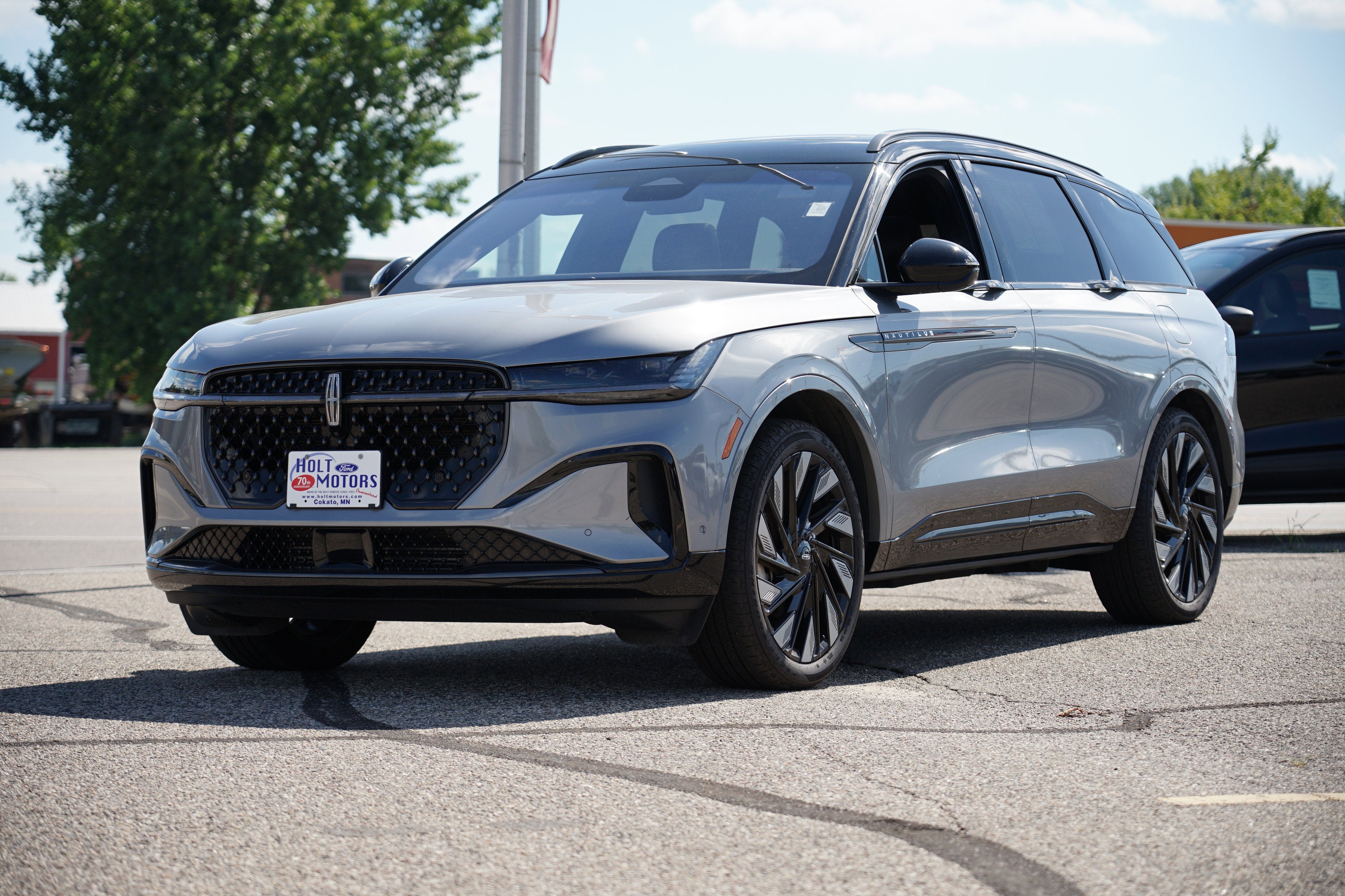 2024 Lincoln Nautilus Reserve