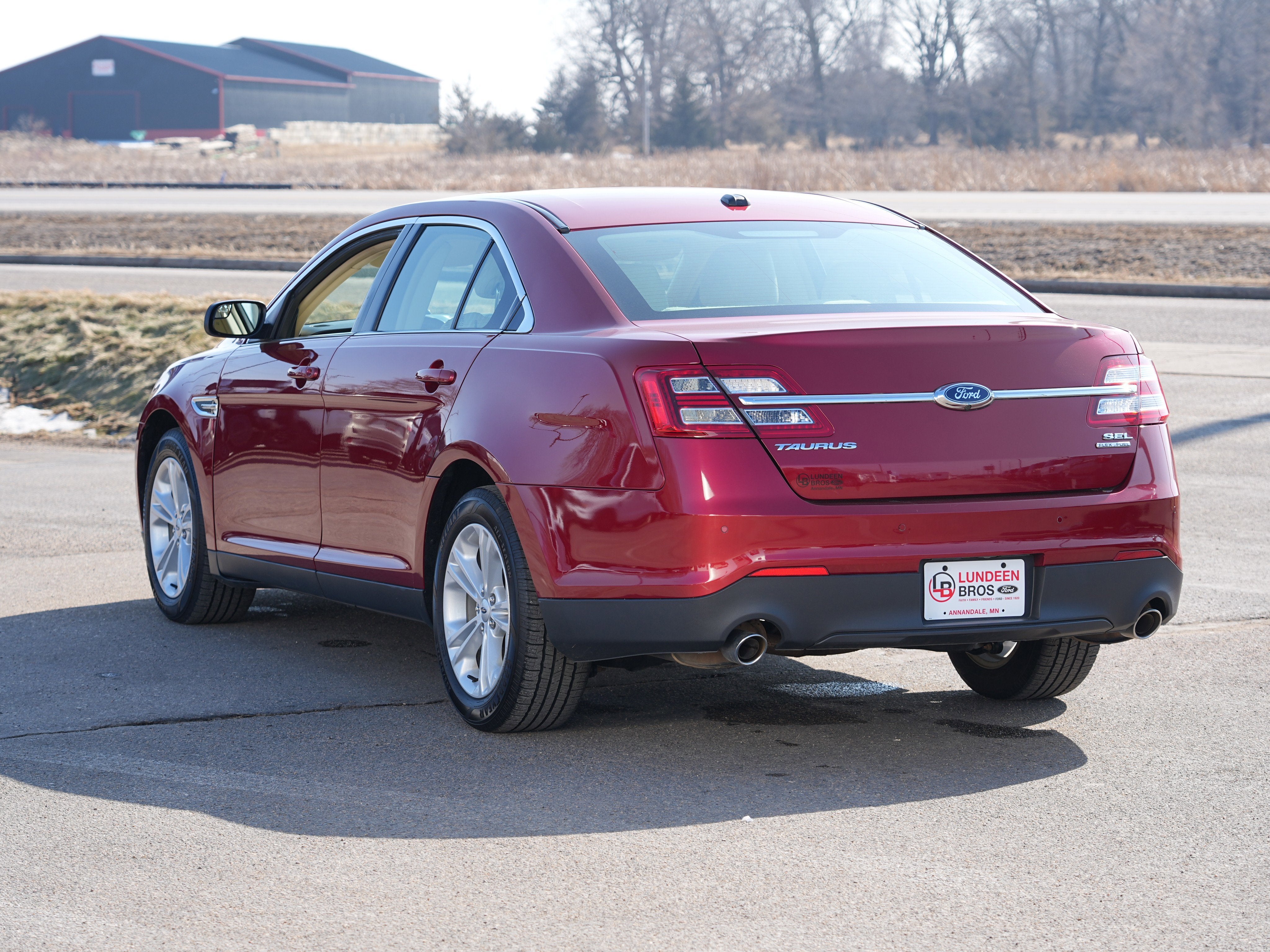 2018 Ford Taurus SEL