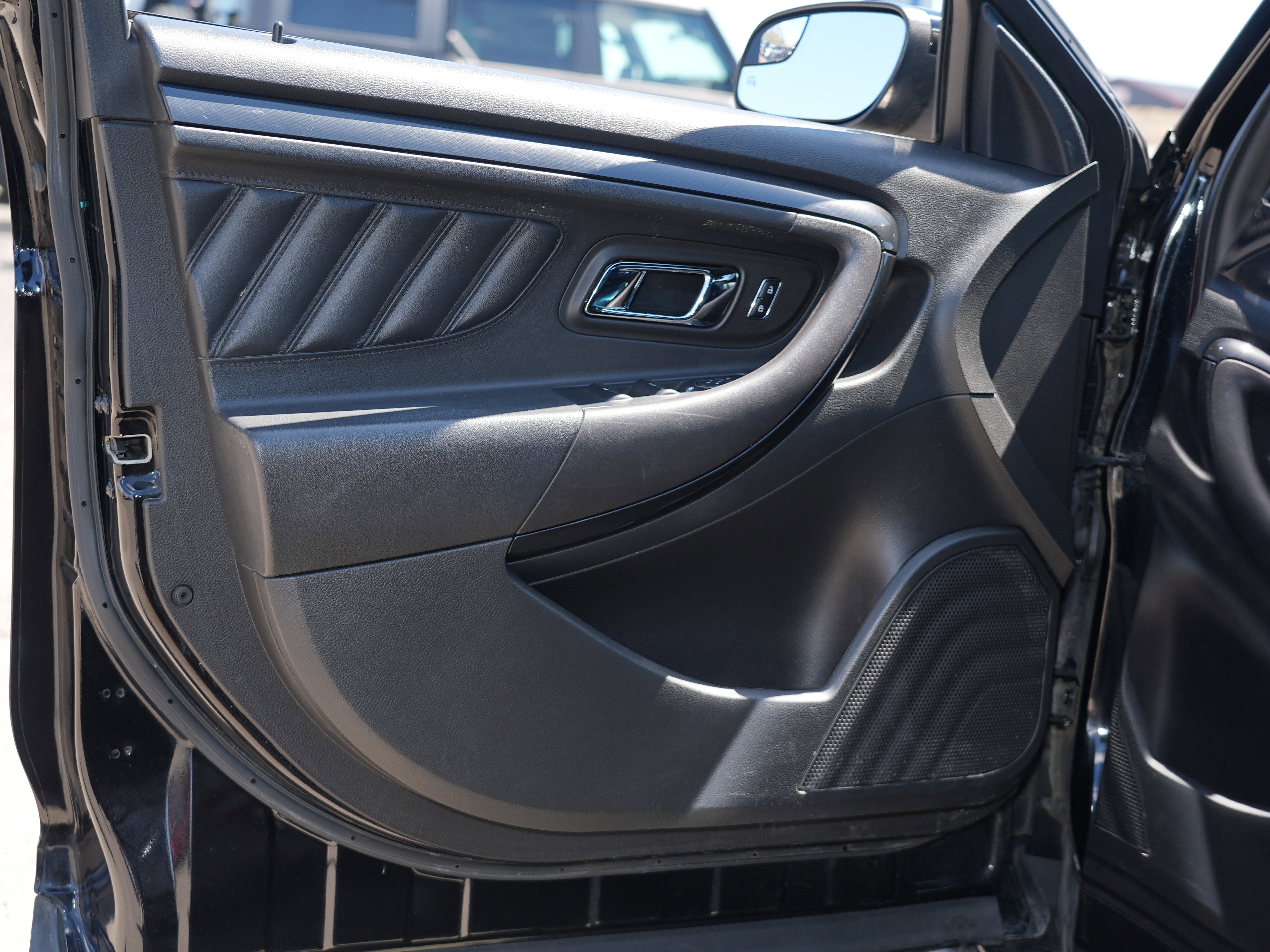 2016 Ford Taurus SHO