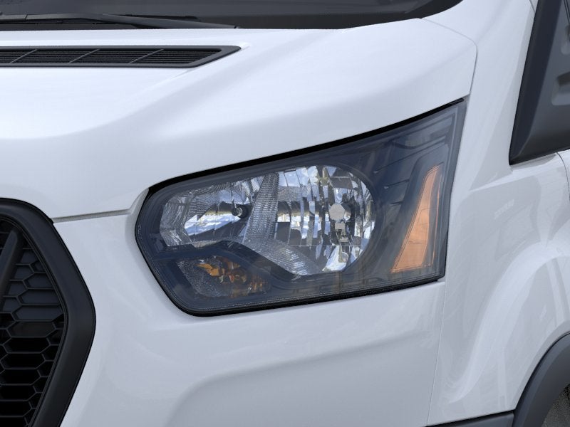 2026 Ford Transit Passenger Wagon XL
