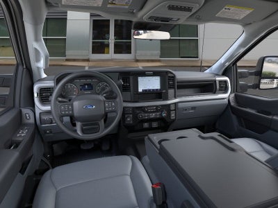 2026 Ford Super Duty F-350 DRW XL