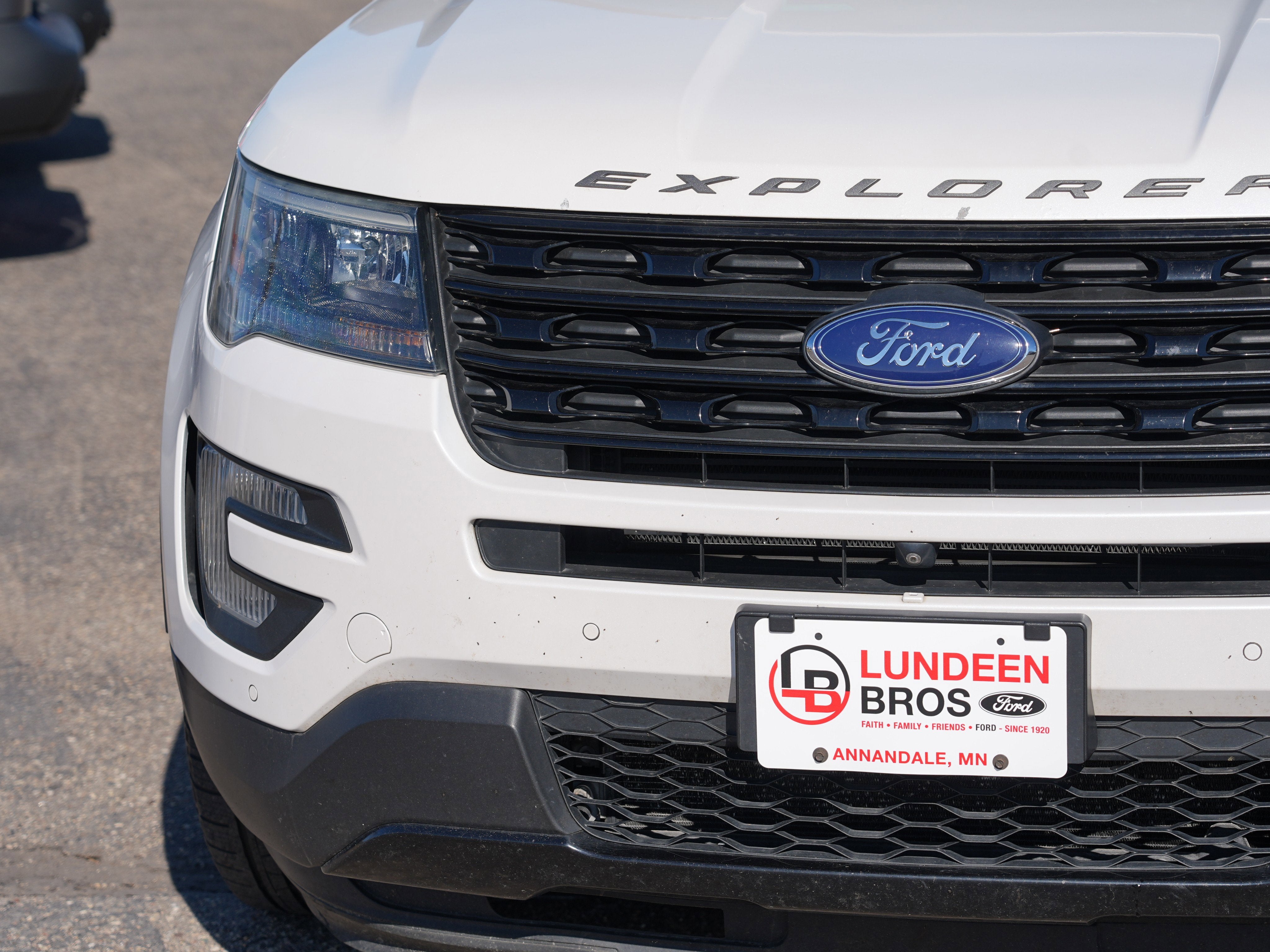 2016 Ford Explorer Sport