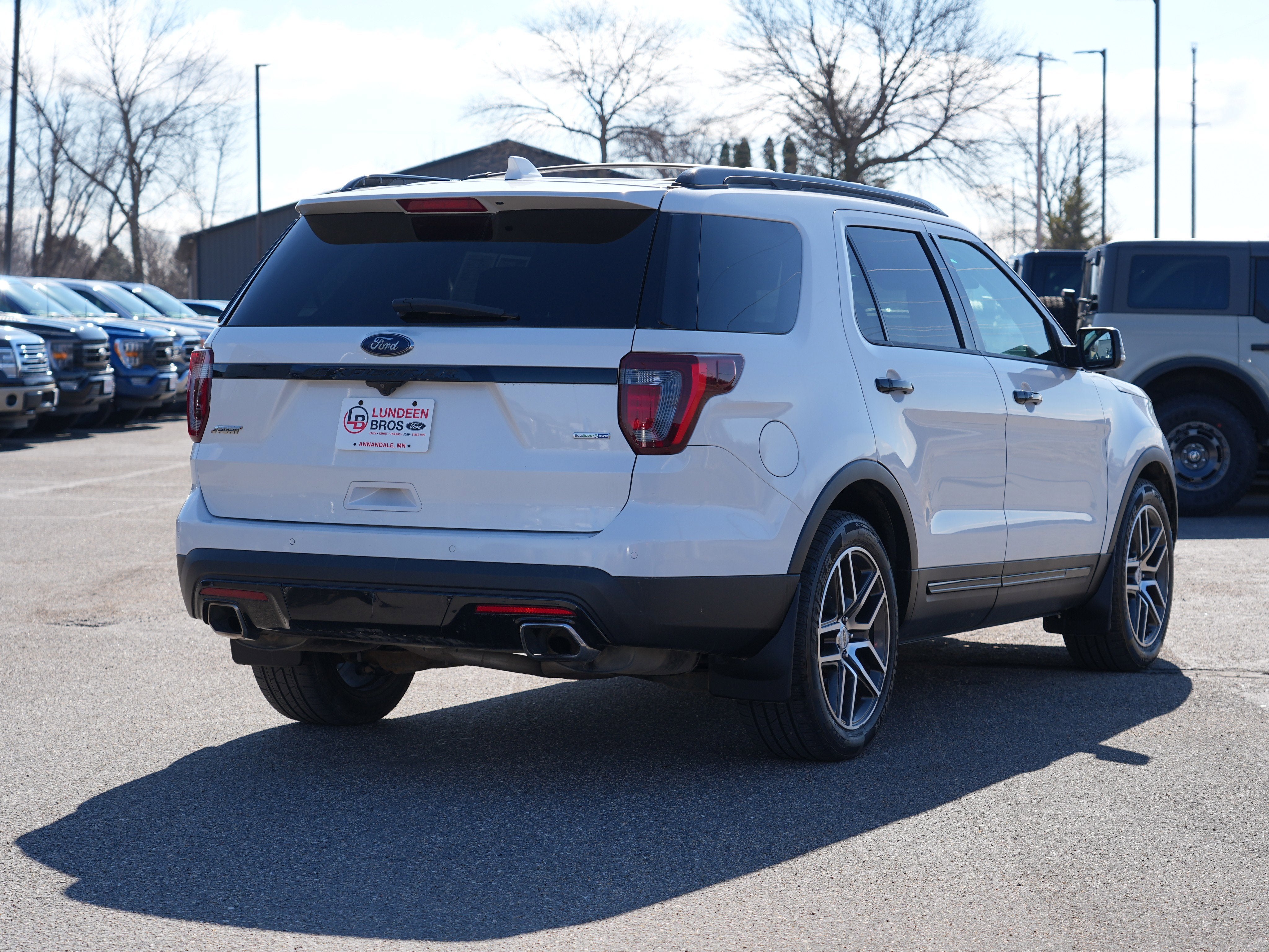 2016 Ford Explorer Sport