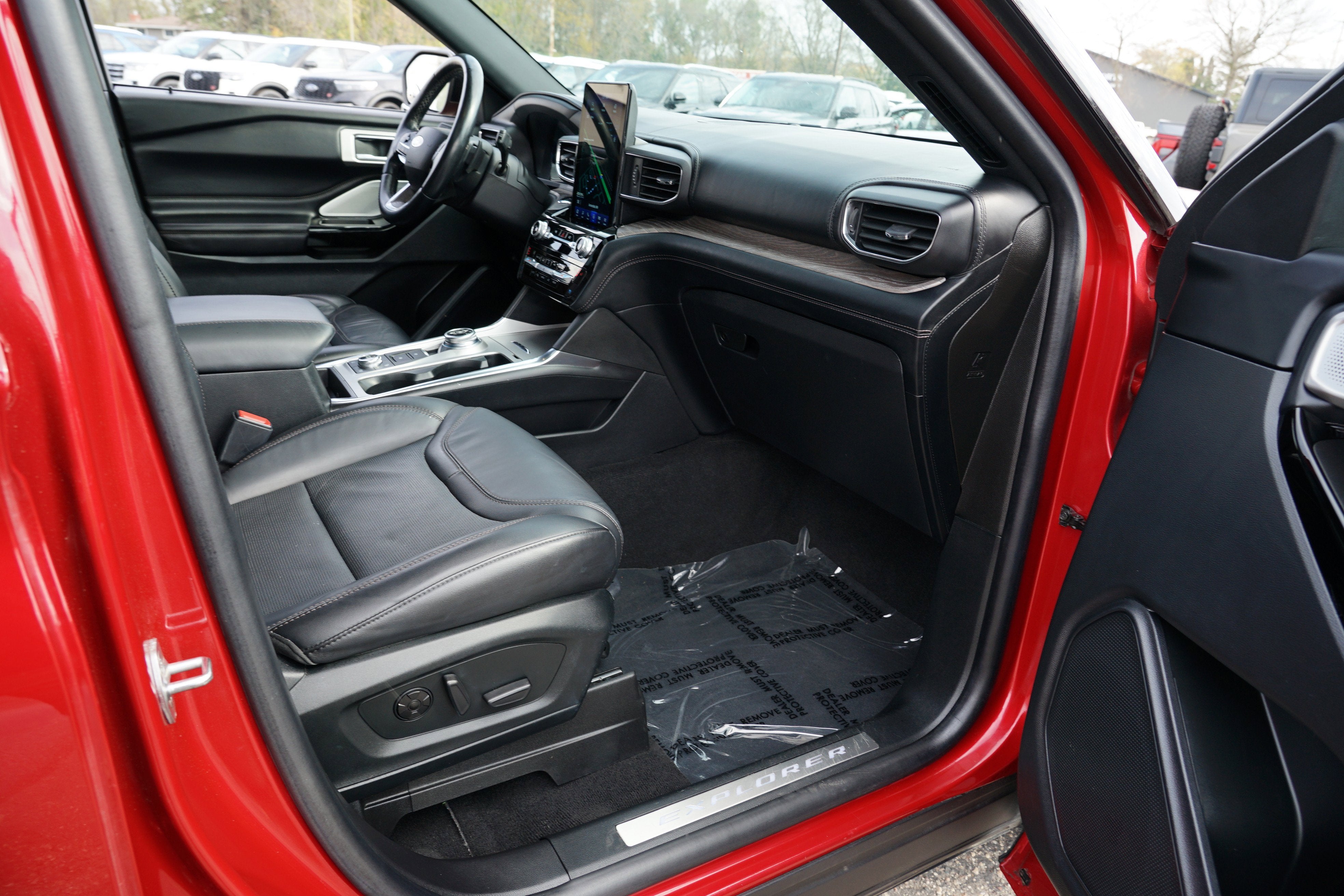 2021 Ford Explorer Platinum