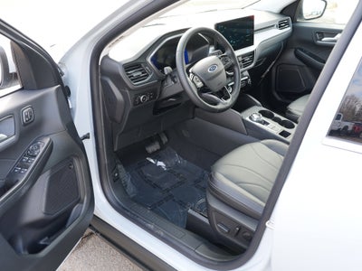 2026 Ford Escape Platinum