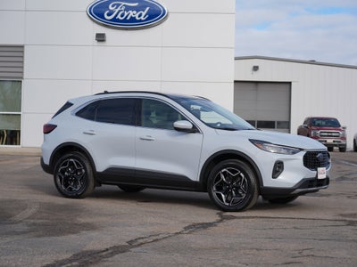 2026 Ford Escape Platinum
