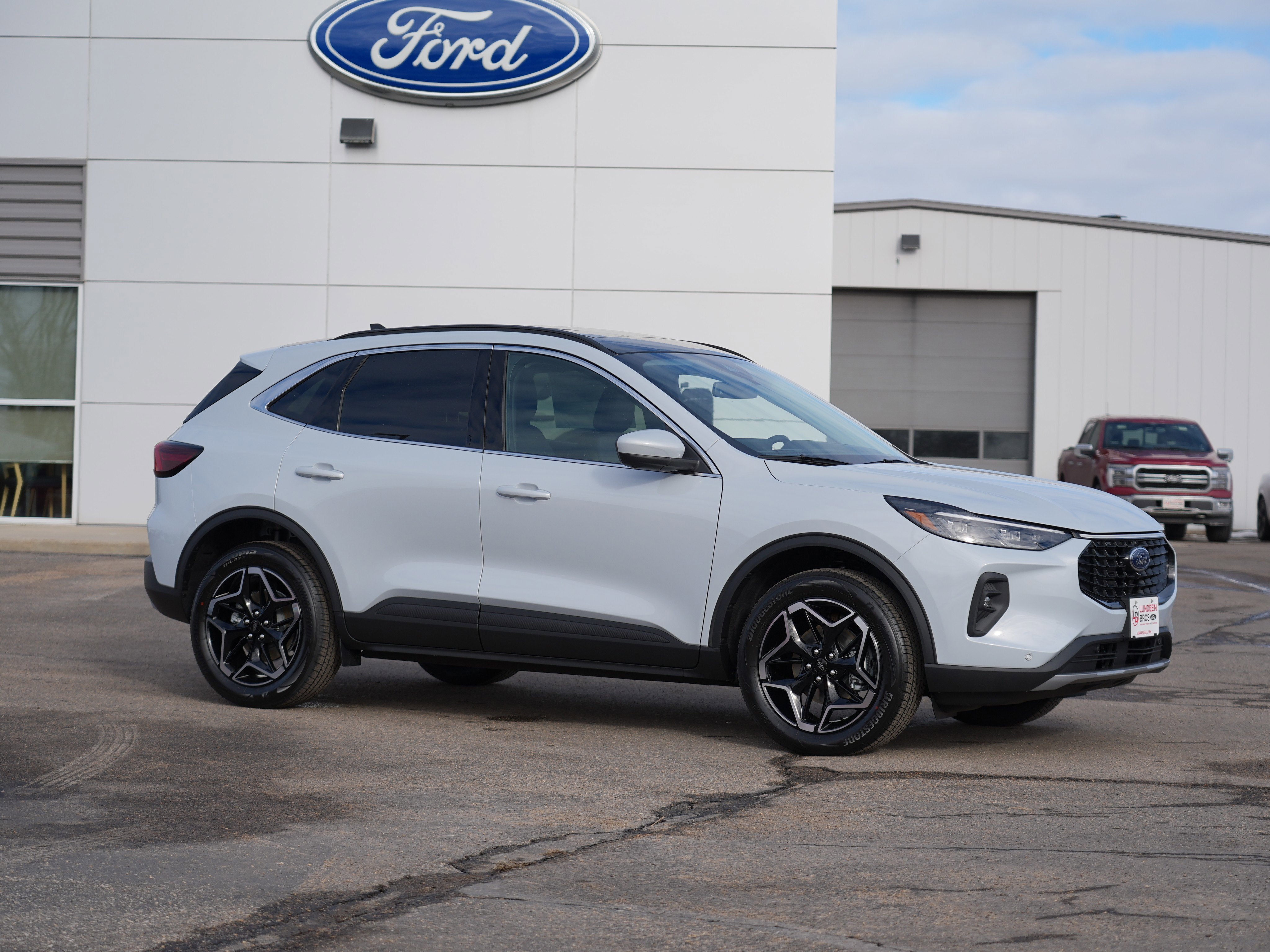 2026 Ford Escape Platinum