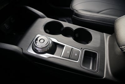 2026 Ford Escape Platinum