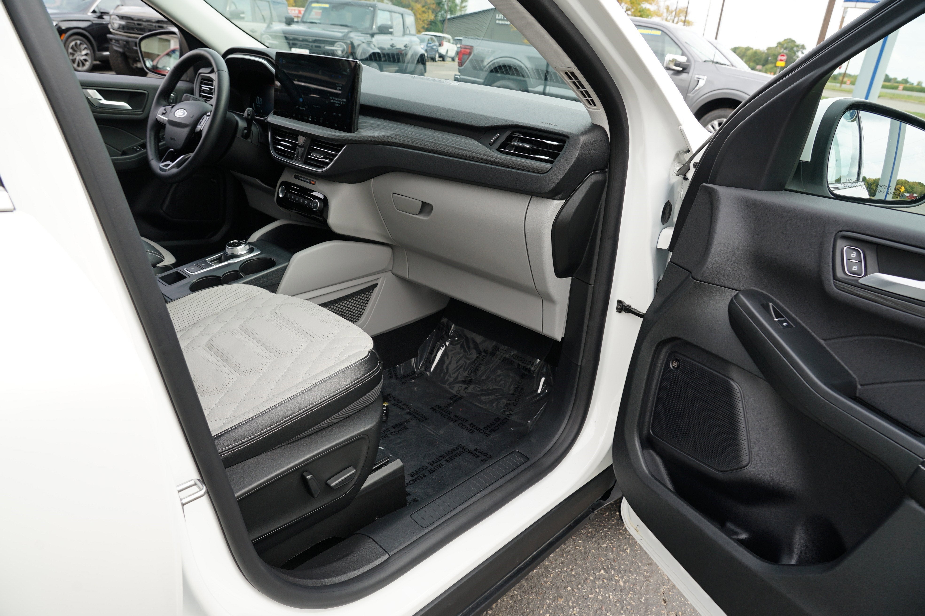 2023 Ford Escape Platinum